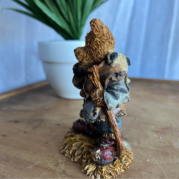 Vintage 1997 Boyd’s Bears Nativity Series #3 style #2410 Bruce as the Shephard - Picture 5 of 5